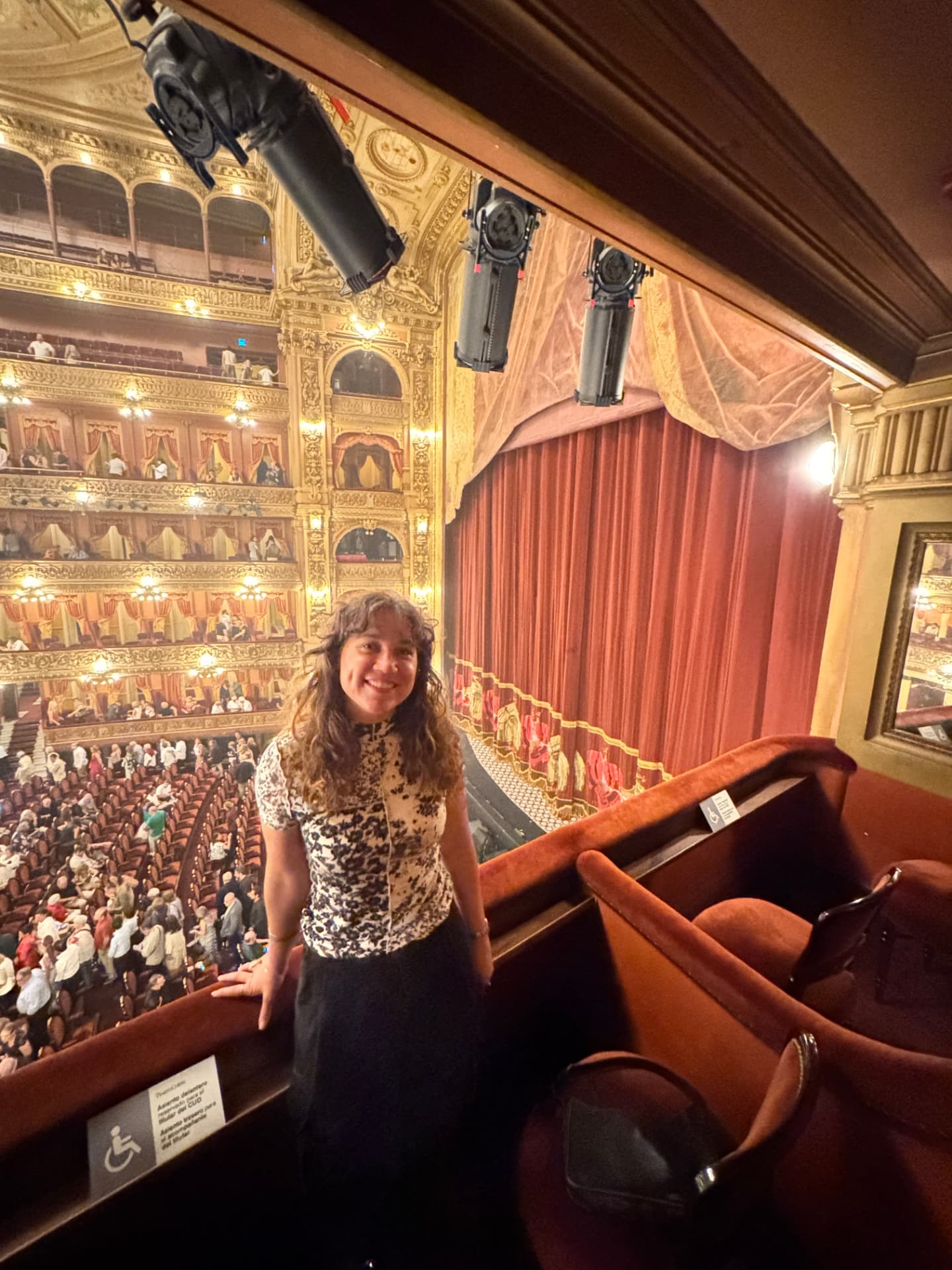 Mica at the Teatro Colón in Buenos Aires